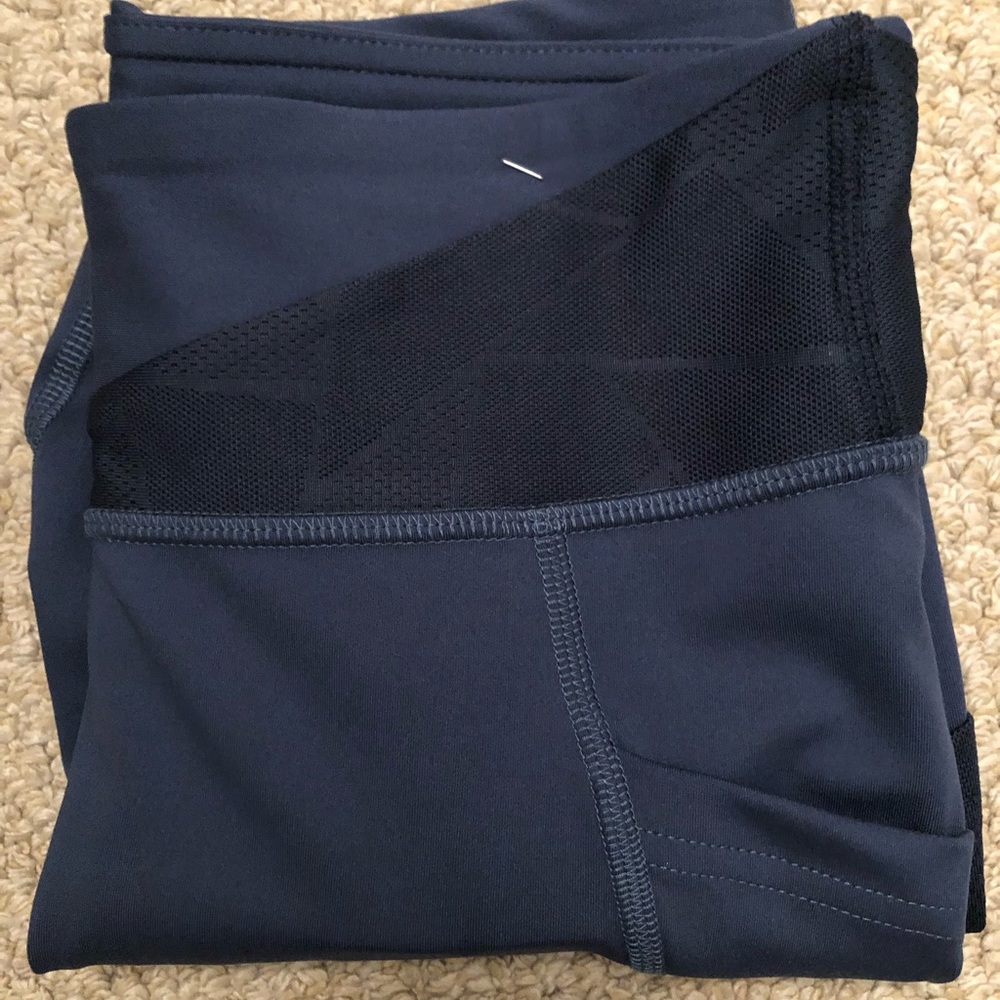 Blue Pearl Izumi Women’s Wander Crop Bike Tights